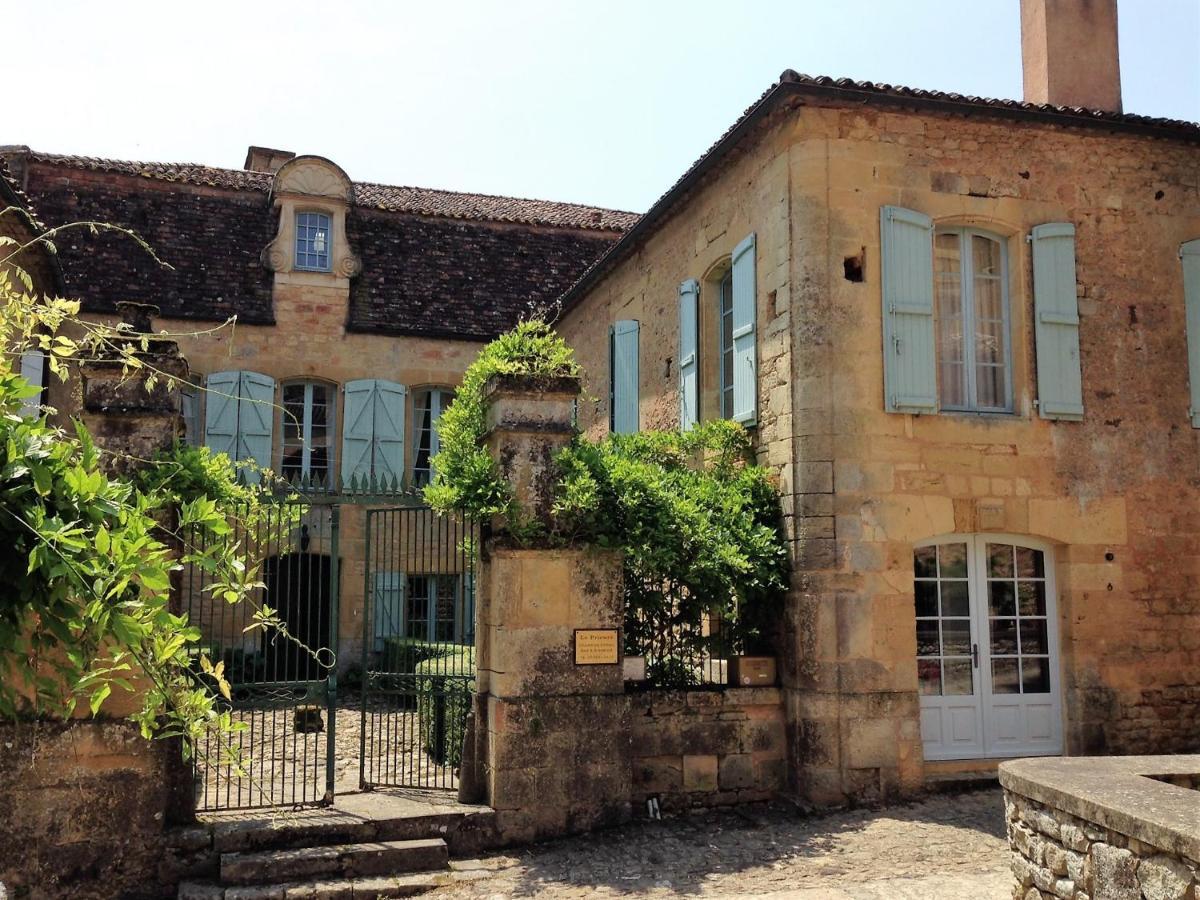 Le Prieuré du Château de Biron Biron  Exterior foto