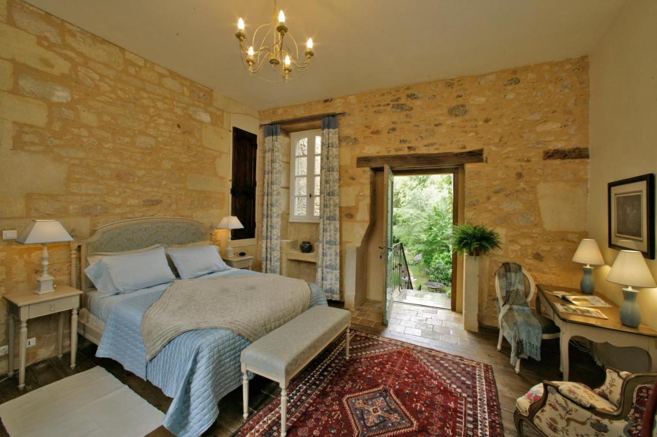 Le Prieuré du Château de Biron Biron  Exterior foto